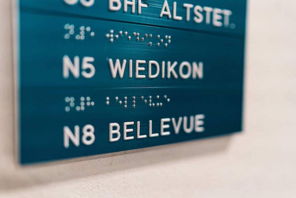 découvrez belline, le célèbre oracle de divination. origine, signification des cartes et conseils pour débuter avec l'oracle belline afin de mieux comprendre votre avenir.