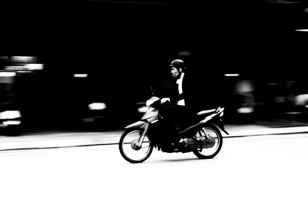 suivez le motogp en direct avec notre service de live streaming. ne manquez aucune course, revivez les moments forts et profitez d'une couverture complète en temps réel.